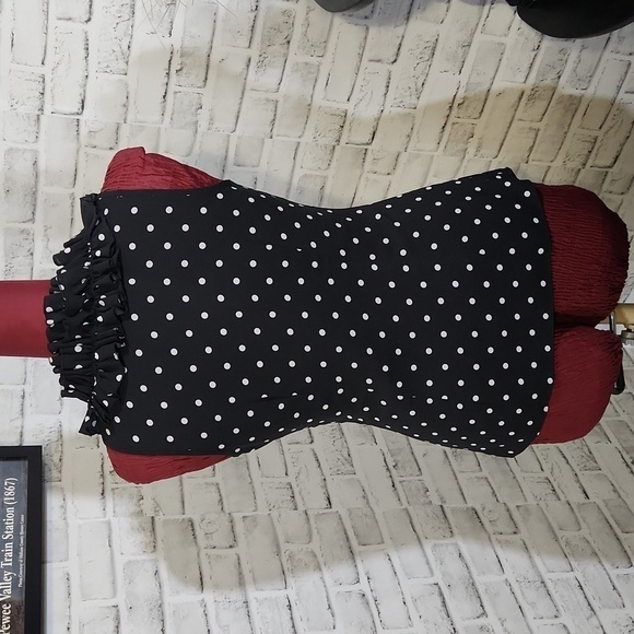 Spense SZ M sleeveless blouse - Picture 2 of 7